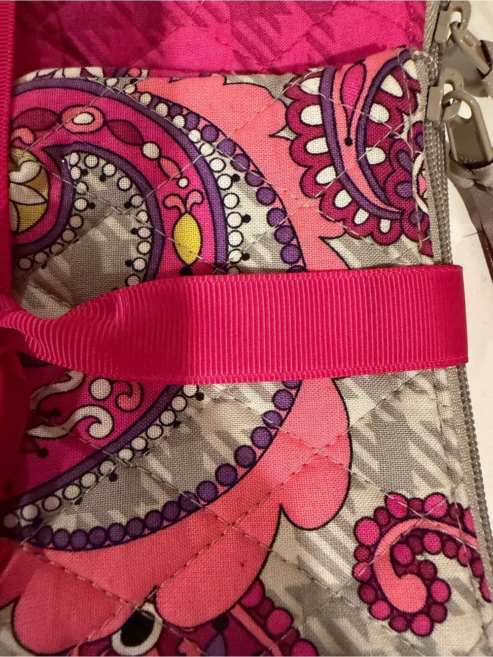 Vera Bradley Pink Paisley Quilted Makeup Trio